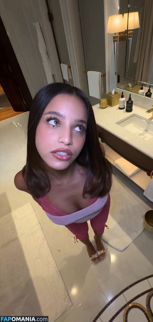 Emilia Mernes / emiliamernes / https: Nahý OnlyFans  Uniklá fotka #53