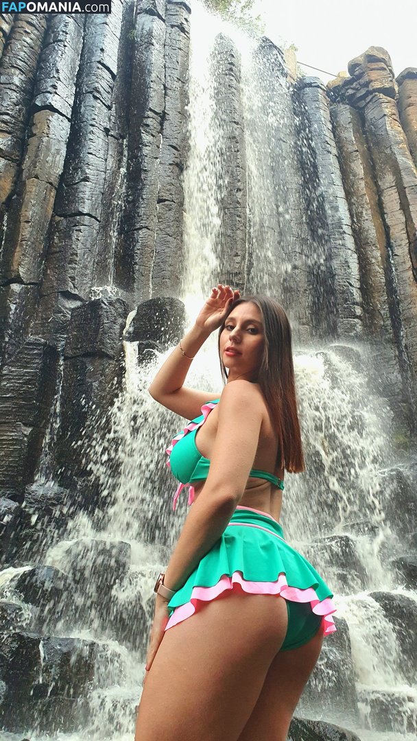 Emilia Vizcarra / emiliavizcarra / emiliavizcarrax Nahý OnlyFans  Uniklá fotka #14