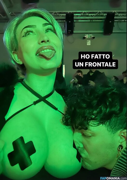 Emilia Zabberoni / artikleopard_artist Nahý OnlyFans  Uniklá fotka #8