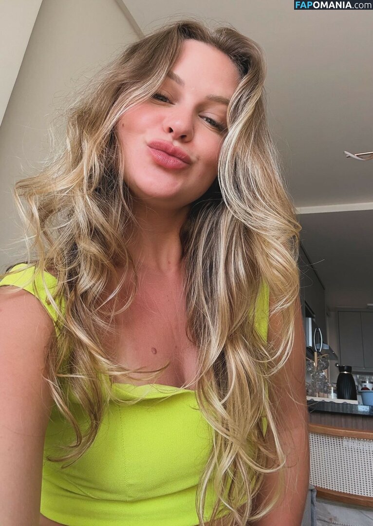 Emilly Schellmann / _emillyschellmann Nahý OnlyFans  Uniklá fotka #45