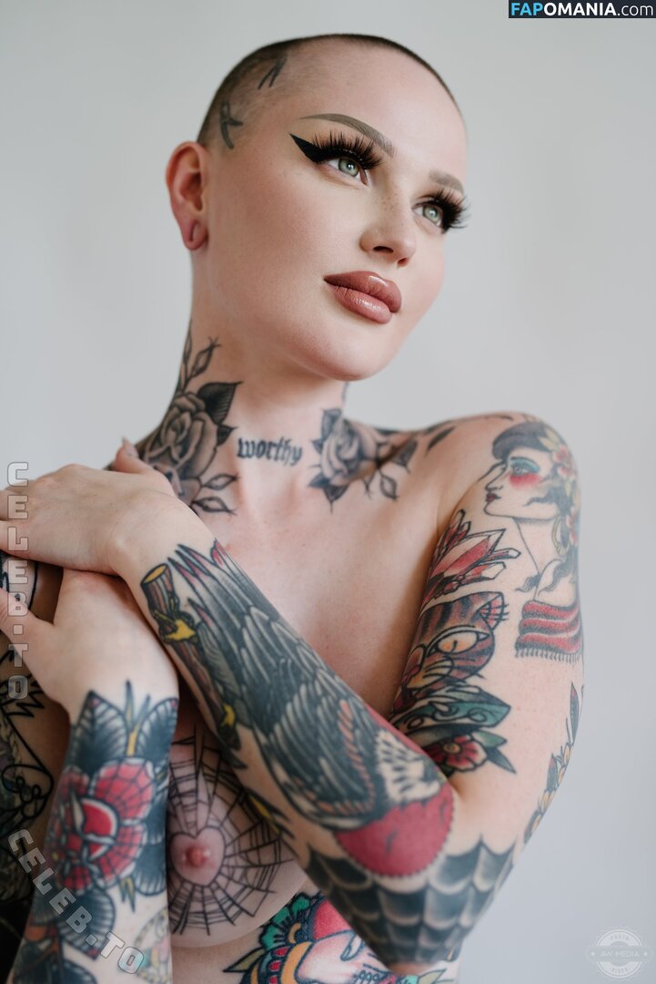 Emily Boring / embodoe / https: Nahý OnlyFans  Uniklá fotka #7