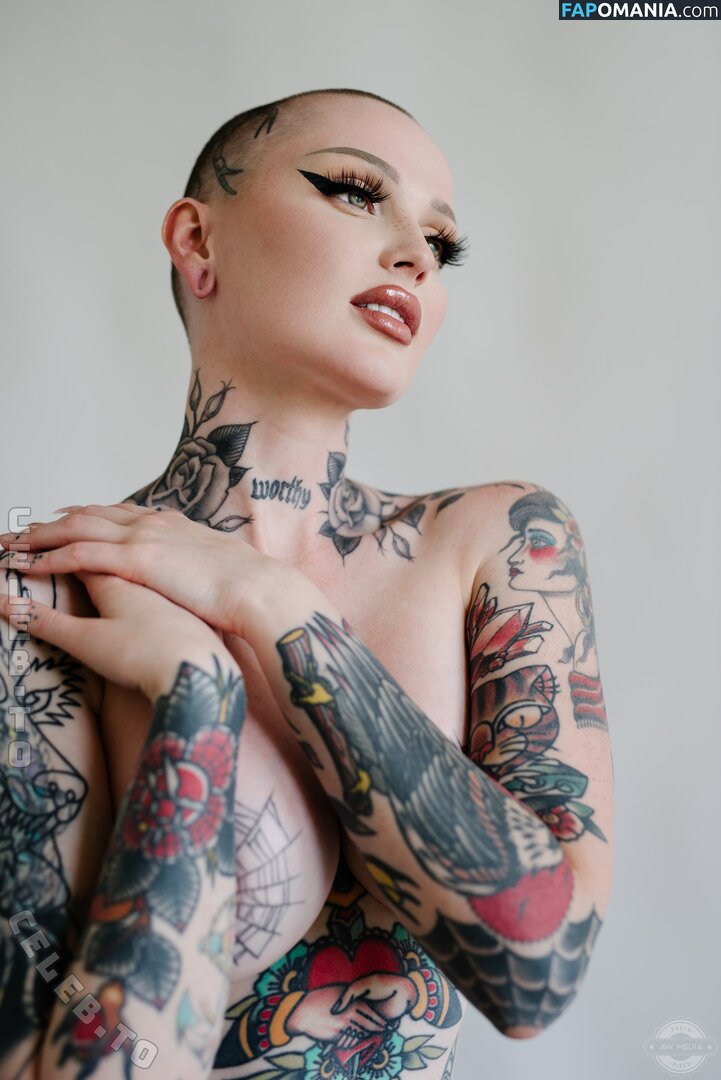 Emily Boring / embodoe / https: Nahý OnlyFans  Uniklá fotka #8