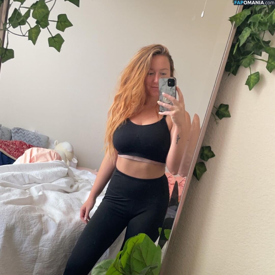Emily James Nahý OnlyFans  Uniklá fotka #9