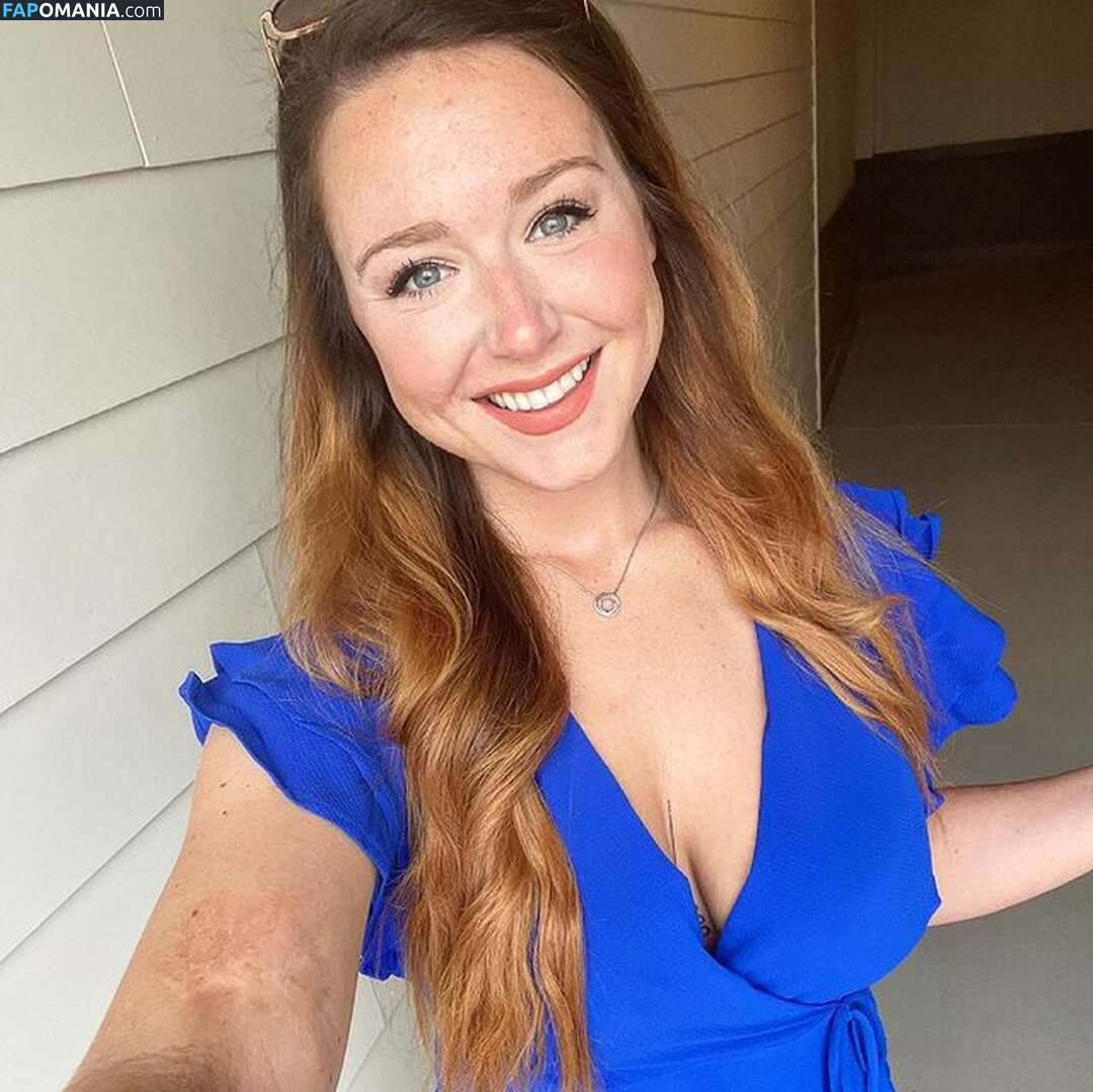Emily James Nahý OnlyFans  Uniklá fotka #14