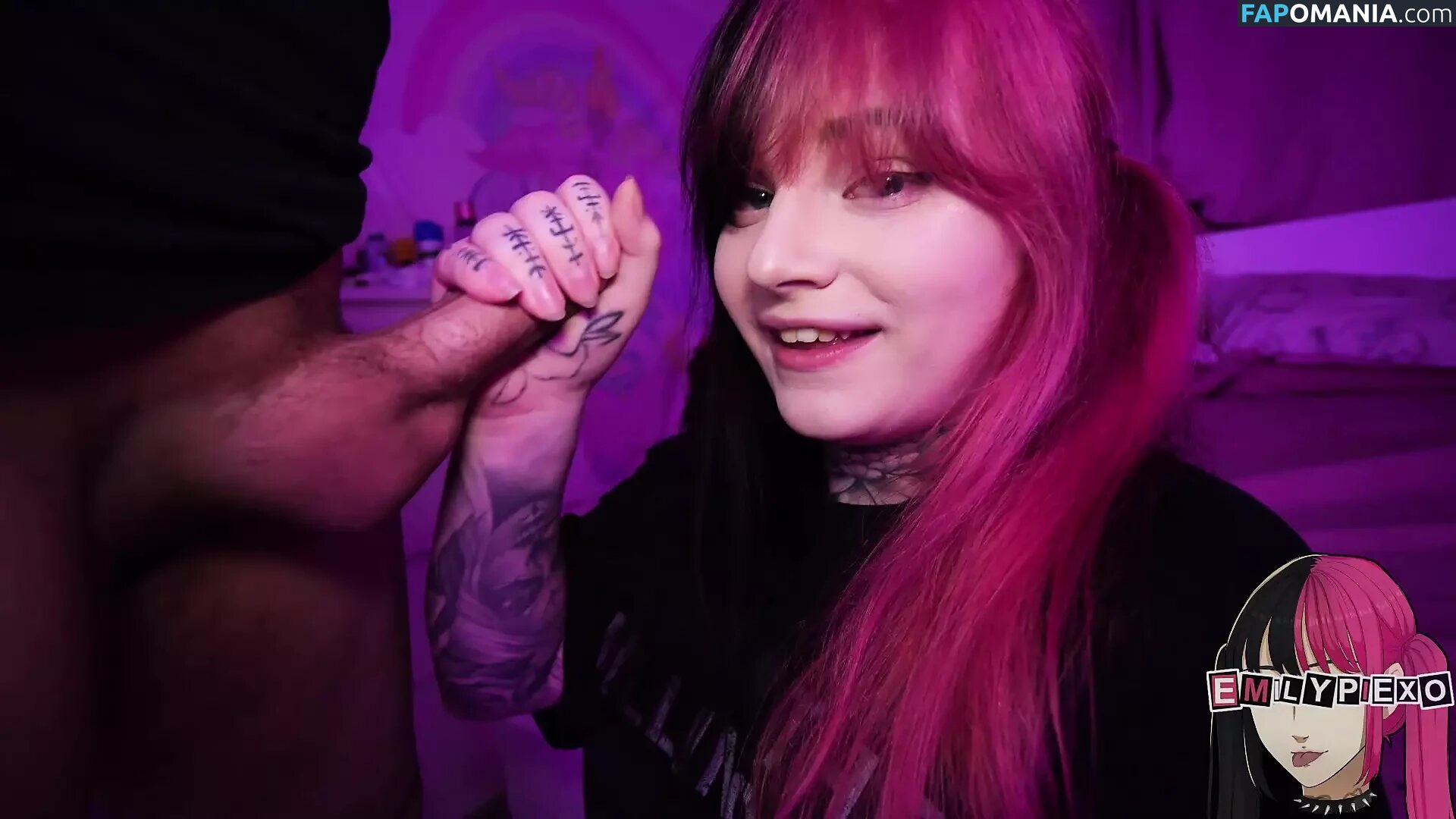 Emily Pie Nahý OnlyFans  Uniklá fotka #3