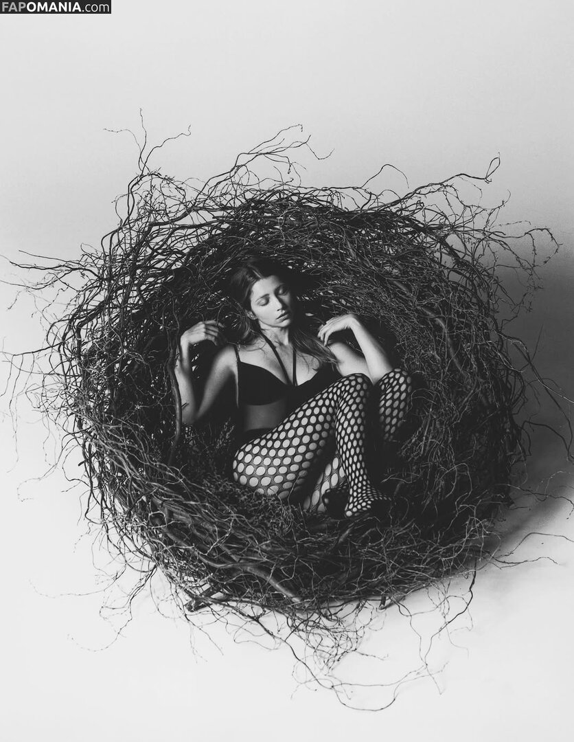 Emily Rudd / emilysteaparty Nahý OnlyFans  Uniklá fotka #272