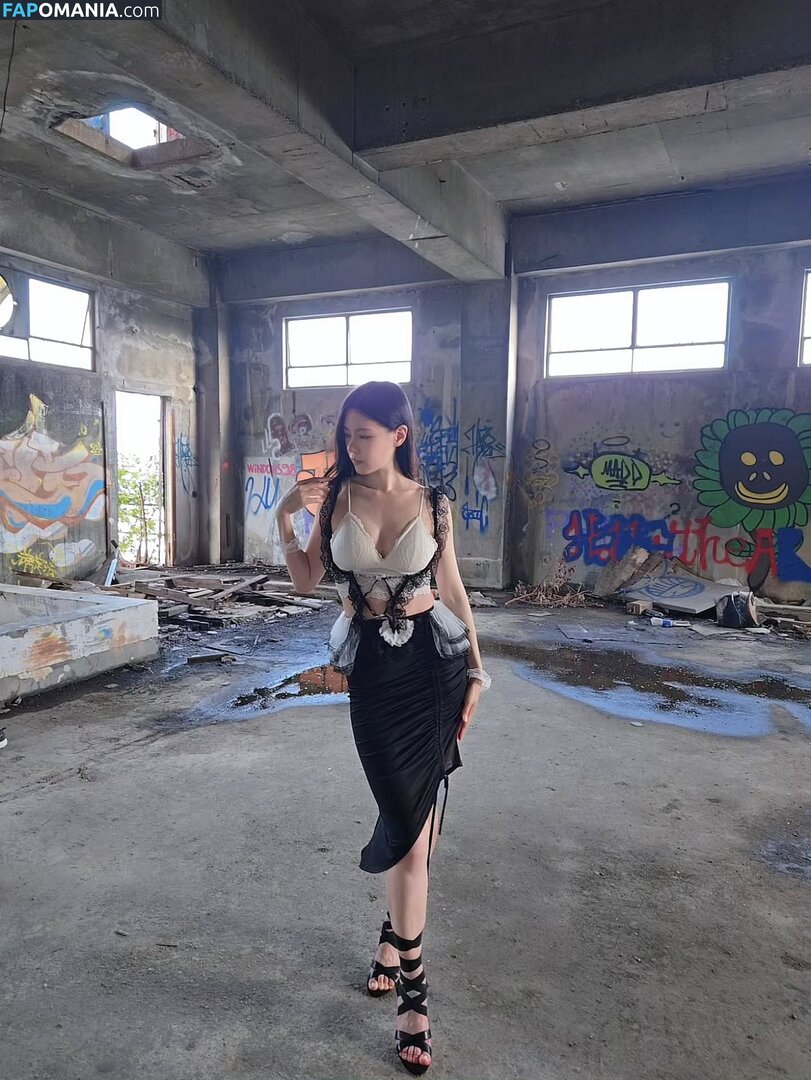 Emilyck Chan / emily_0224 / emilyk8z Nahý OnlyFans  Uniklá fotka #4