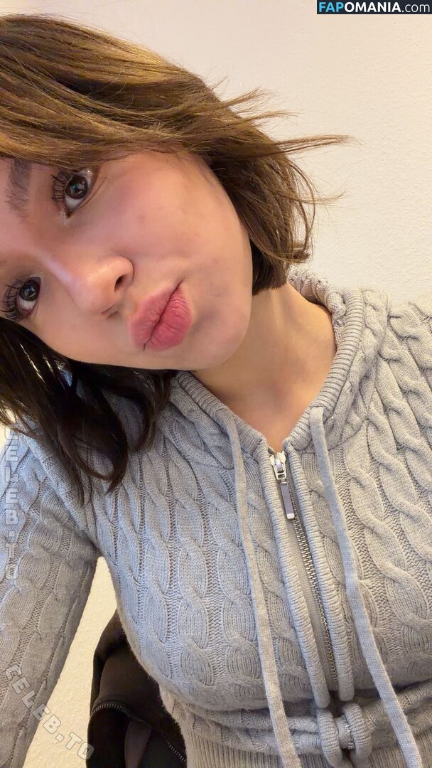 Emilyynl Nahý OnlyFans  Uniklá fotka #5