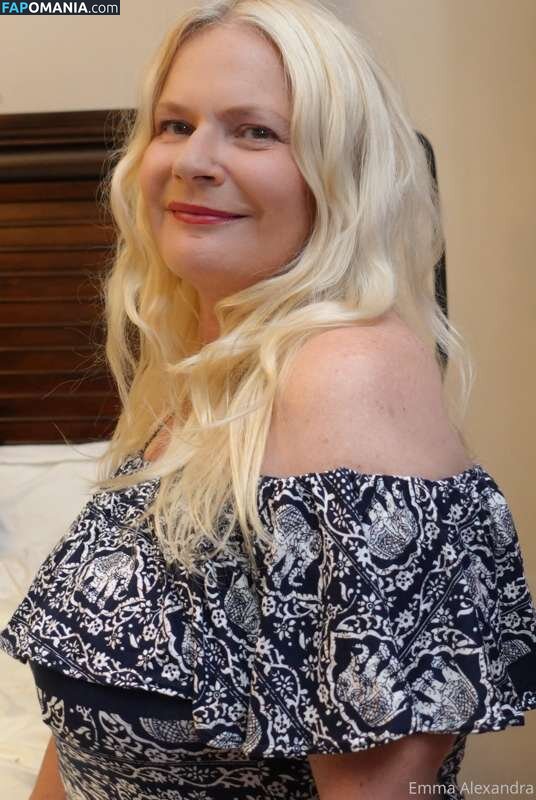 Emma Alexandra / emmaalexandrapage / uniquilyyours Nahý OnlyFans  Uniklá fotka #7