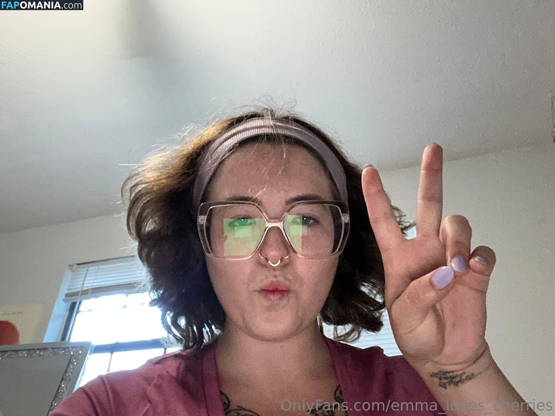 emma_loves_cherries / emmalovescherries Nahý OnlyFans  Uniklá fotka #3