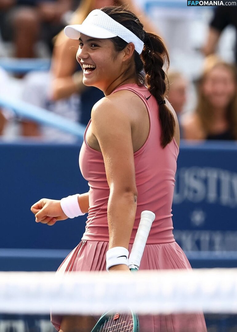 Emma Raducanu / EmmaRaducanu Nahý OnlyFans  Uniklá fotka #286