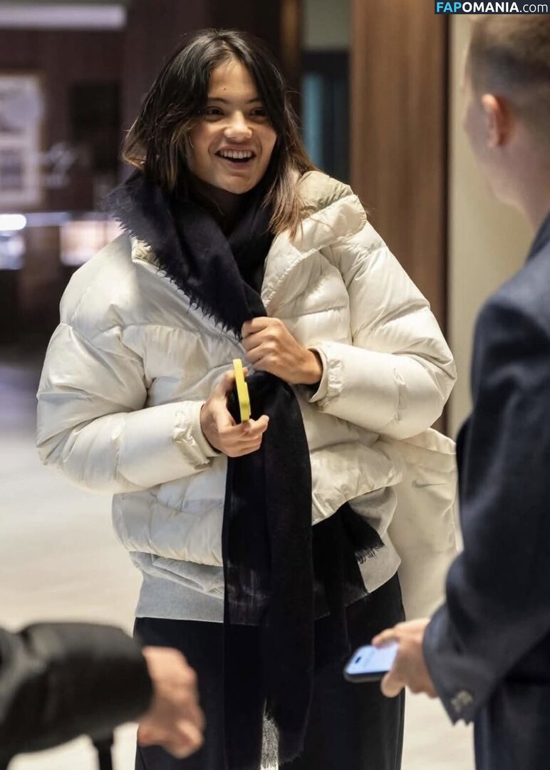 Emma Raducanu / EmmaRaducanu Nahý OnlyFans  Uniklá fotka #295