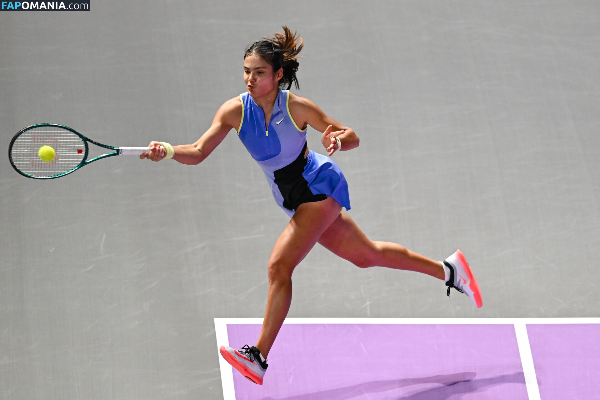 Emma Raducanu / EmmaRaducanu Nahý OnlyFans  Uniklá fotka #316