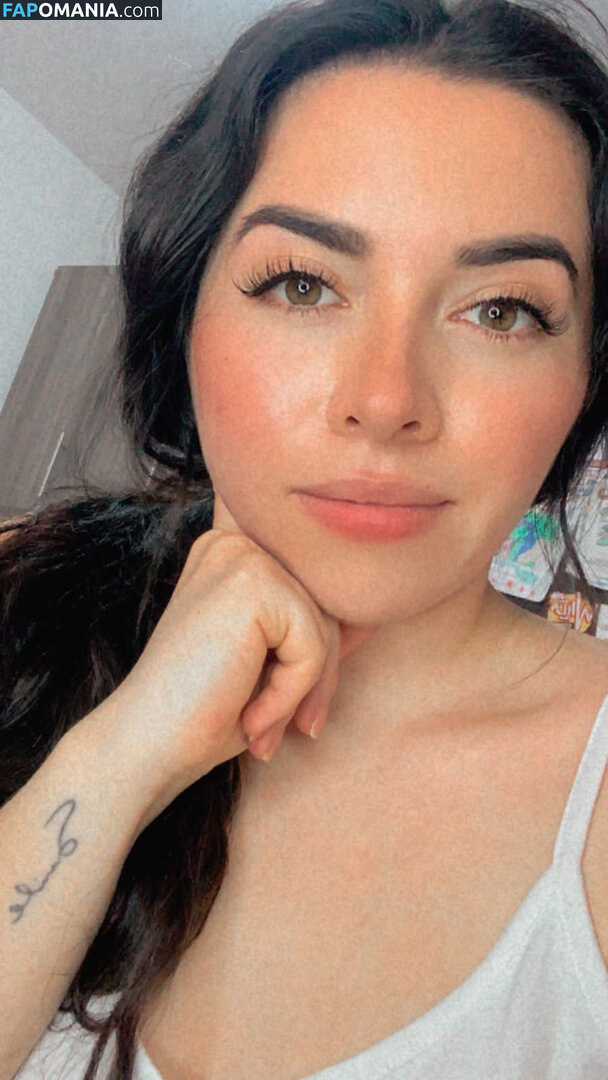 Emma Roa Nahý OnlyFans  Uniklá fotka #15