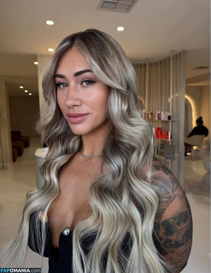 Emma Sundberg / emmasundbergg / https: Nahý OnlyFans  Uniklá fotka #6