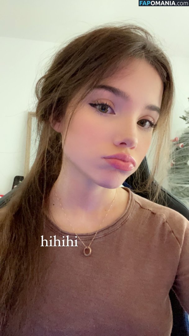 emmybeehz / emmyuh / emmyurr Nahý OnlyFans  Uniklá fotka #7