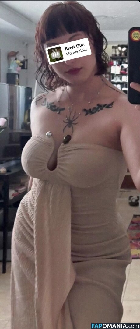 Empyreee / empyreeee Nahý OnlyFans  Uniklá fotka #1