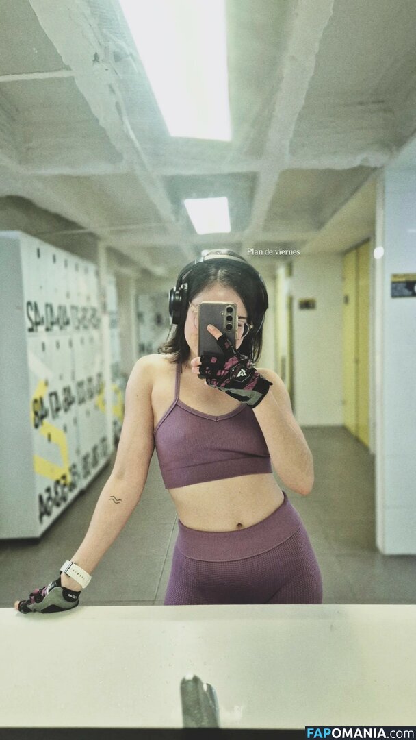 envioletada Nahý OnlyFans  Uniklá fotka #1