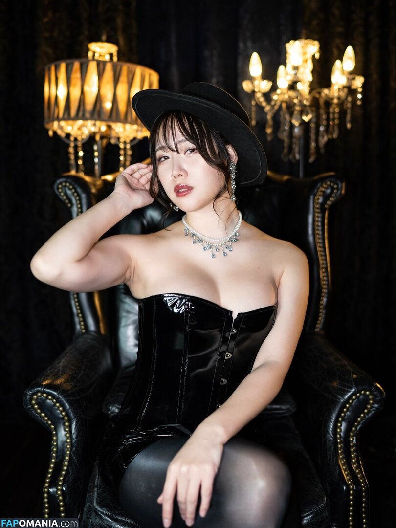 Erika Momoyama / eri0208i / erika_momoyama Nahý OnlyFans  Uniklá fotka #9