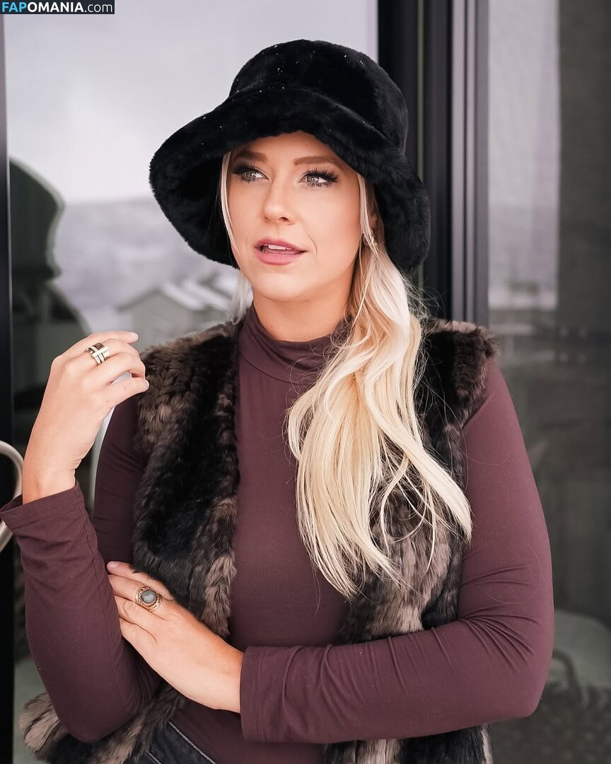 Erin Fay / avrilbaby / erinlfay Nahý OnlyFans  Uniklá fotka #3