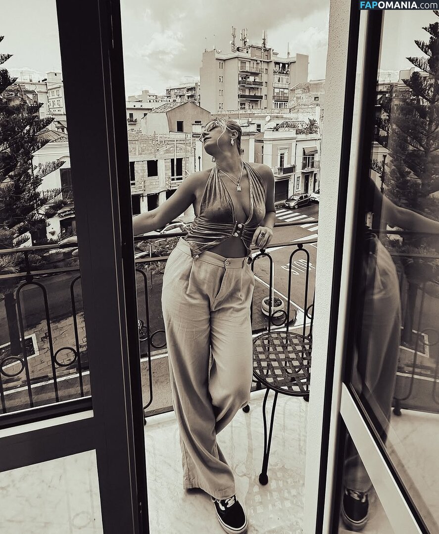 Erin Fay / avrilbaby / erinlfay Nahý OnlyFans  Uniklá fotka #8