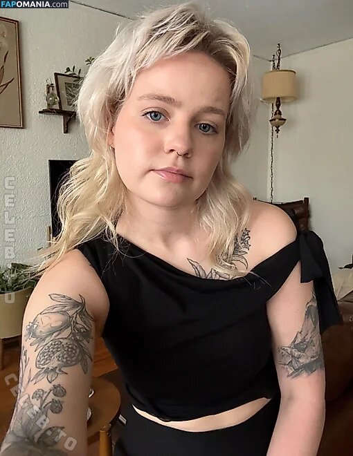 Ersties / abiadultpics / erstiesofficial Nahý OnlyFans  Uniklá fotka #477