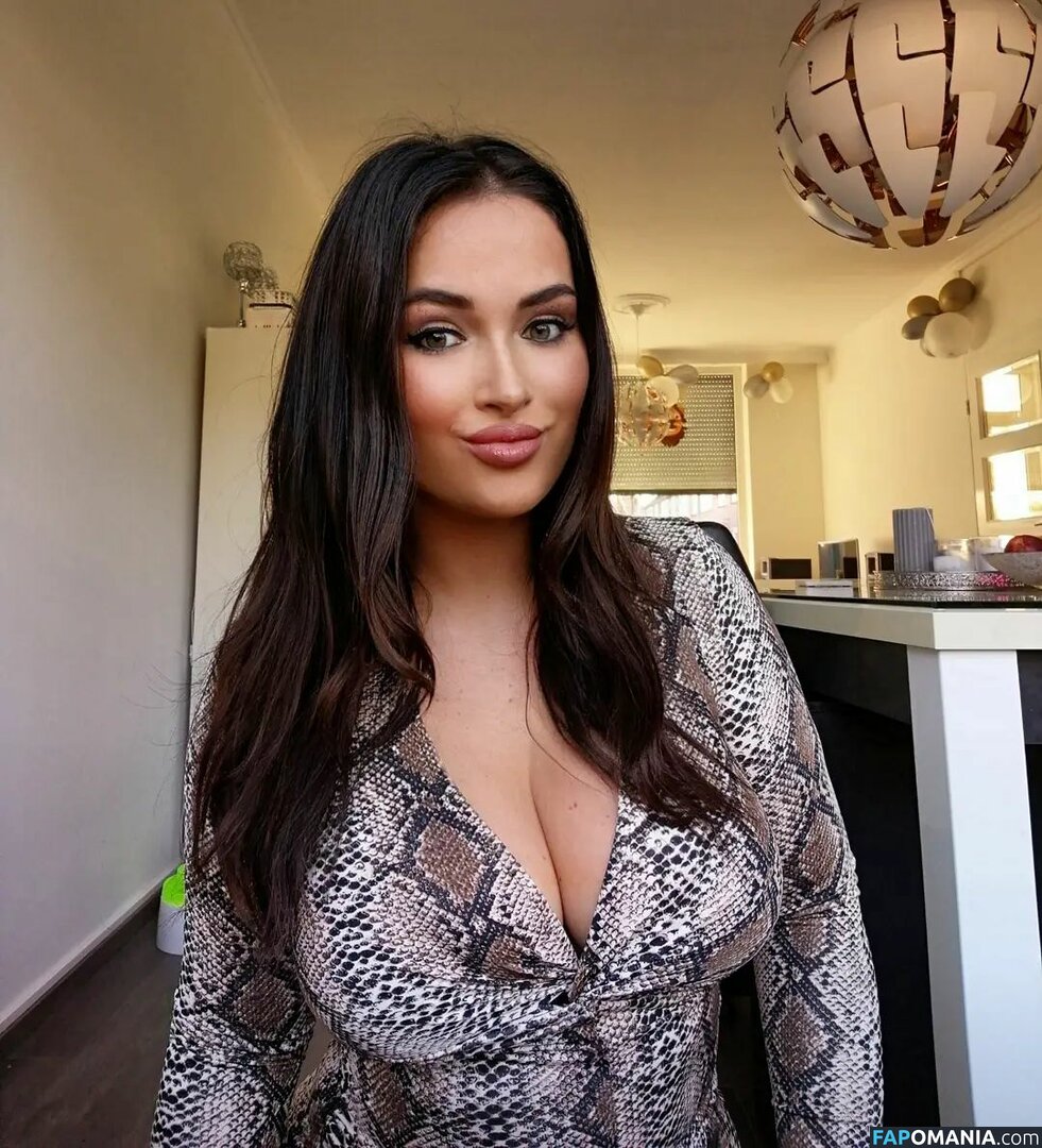 Esmeralda / Esmireal / esmeralda111 Nahý OnlyFans  Uniklá fotka #7