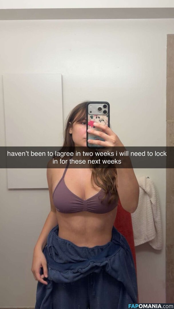 Ester Dobrik / esterrdobrik Nahý OnlyFans  Uniklá fotka #18