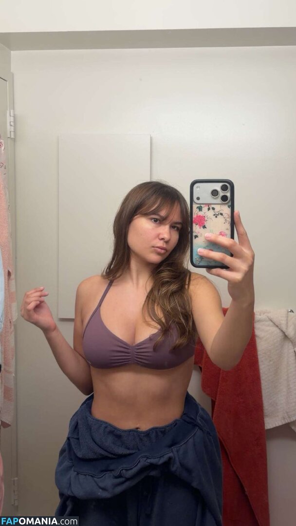 Ester Dobrik / esterrdobrik Nahý OnlyFans  Uniklá fotka #19