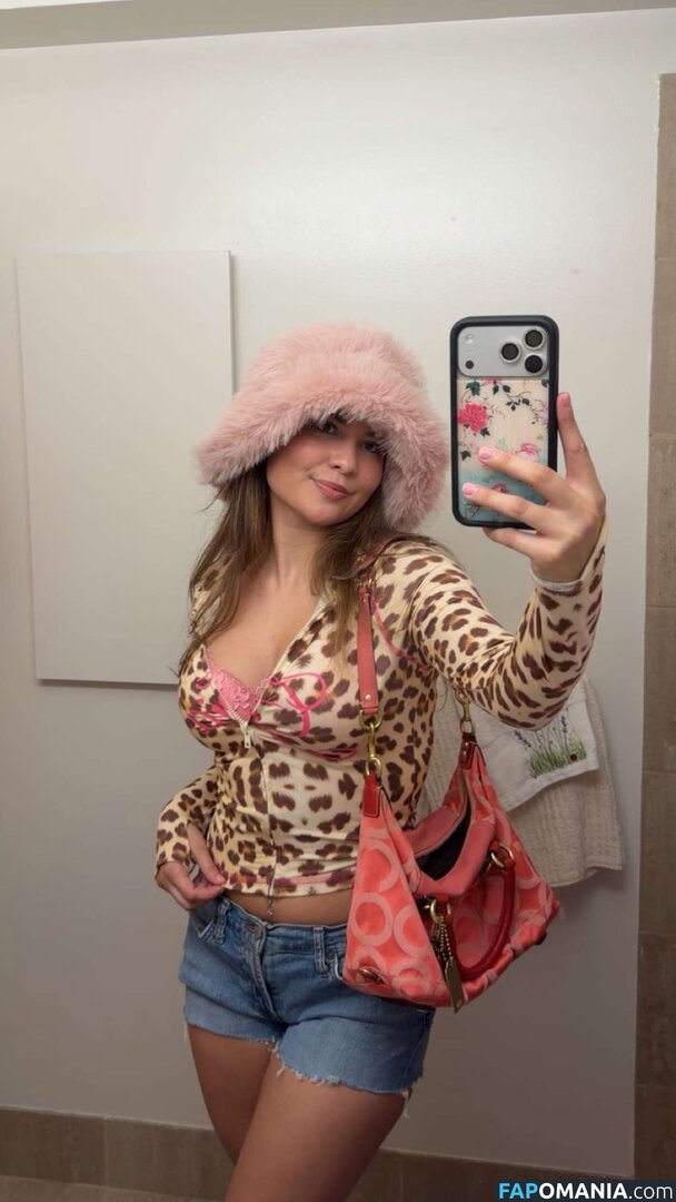 Ester Dobrik / esterrdobrik Nahý OnlyFans  Uniklá fotka #57