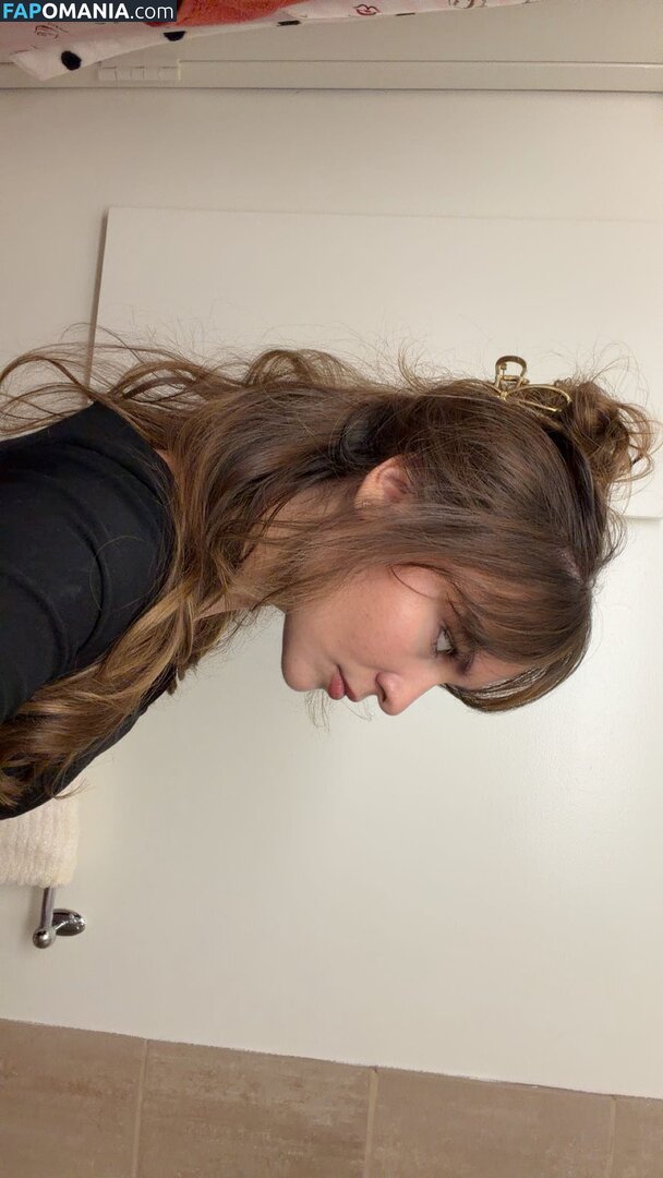 Ester Dobrik / esterrdobrik Nahý OnlyFans  Uniklá fotka #79