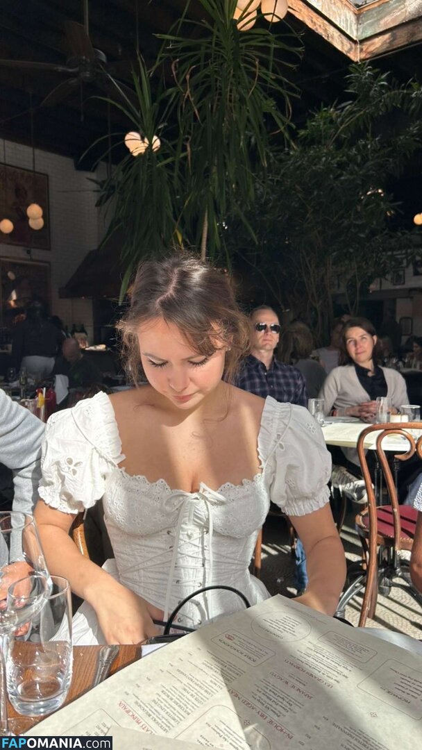 Ester Dobrik / esterrdobrik Nahý OnlyFans  Uniklá fotka #101