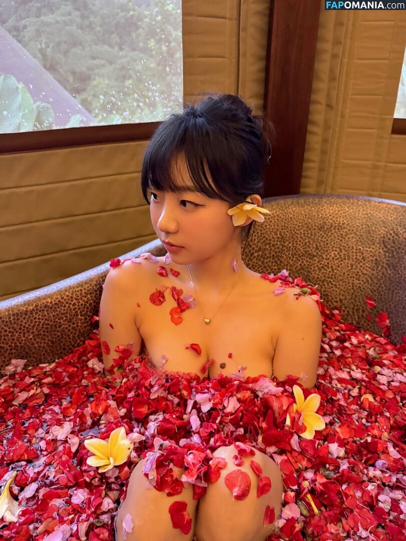 Eunji Pyoapple / djhenney / eunji / pyoapple Nahý OnlyFans  Uniklá fotka #241