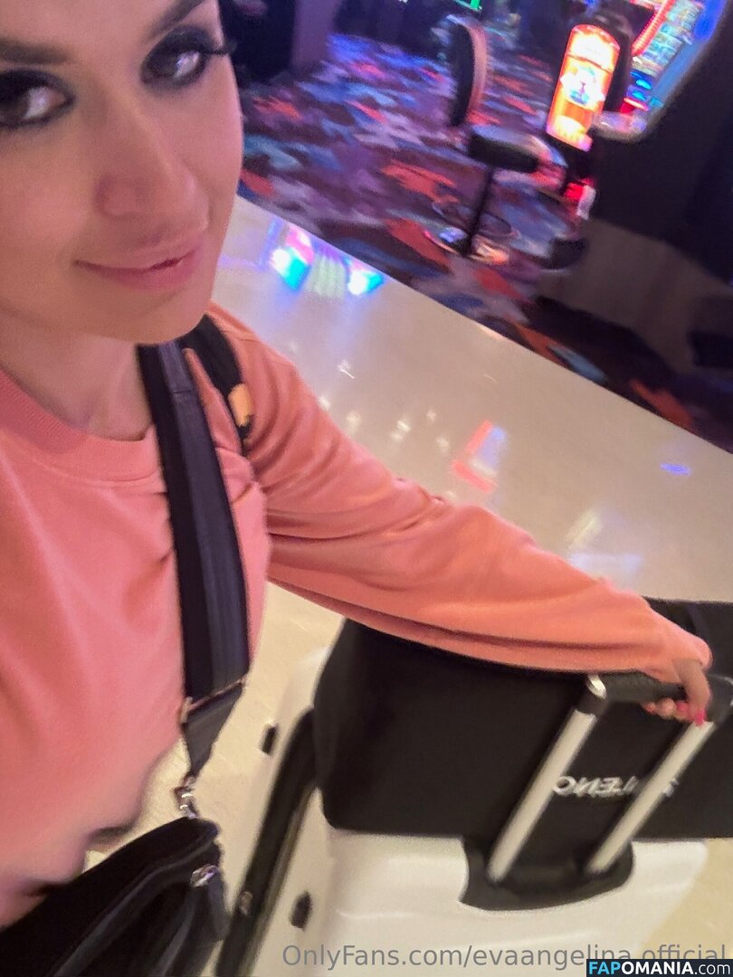 Eva Angelina / evaangelina.official / evaangelina.xoxo Nahý OnlyFans  Uniklá fotka #41