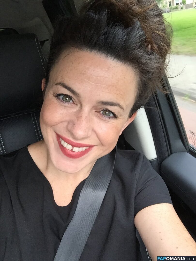 Eve Myles / teamevemyles Nahý OnlyFans  Uniklá fotka #3
