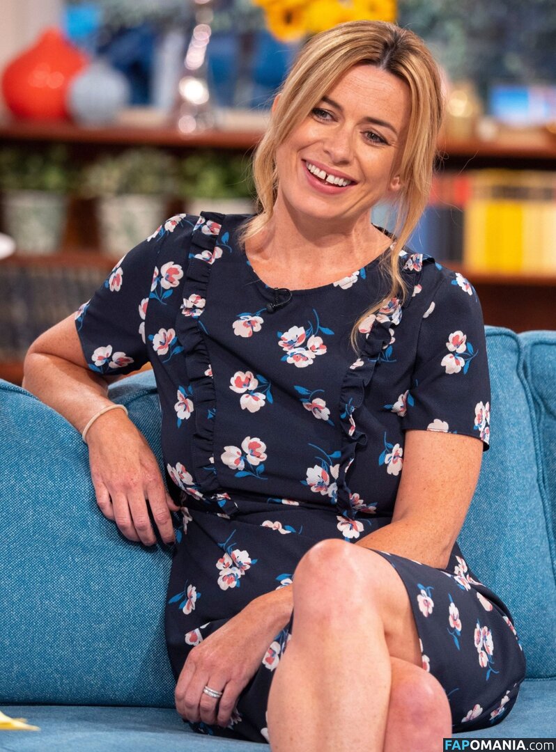 Eve Myles / teamevemyles Nahý OnlyFans  Uniklá fotka #16