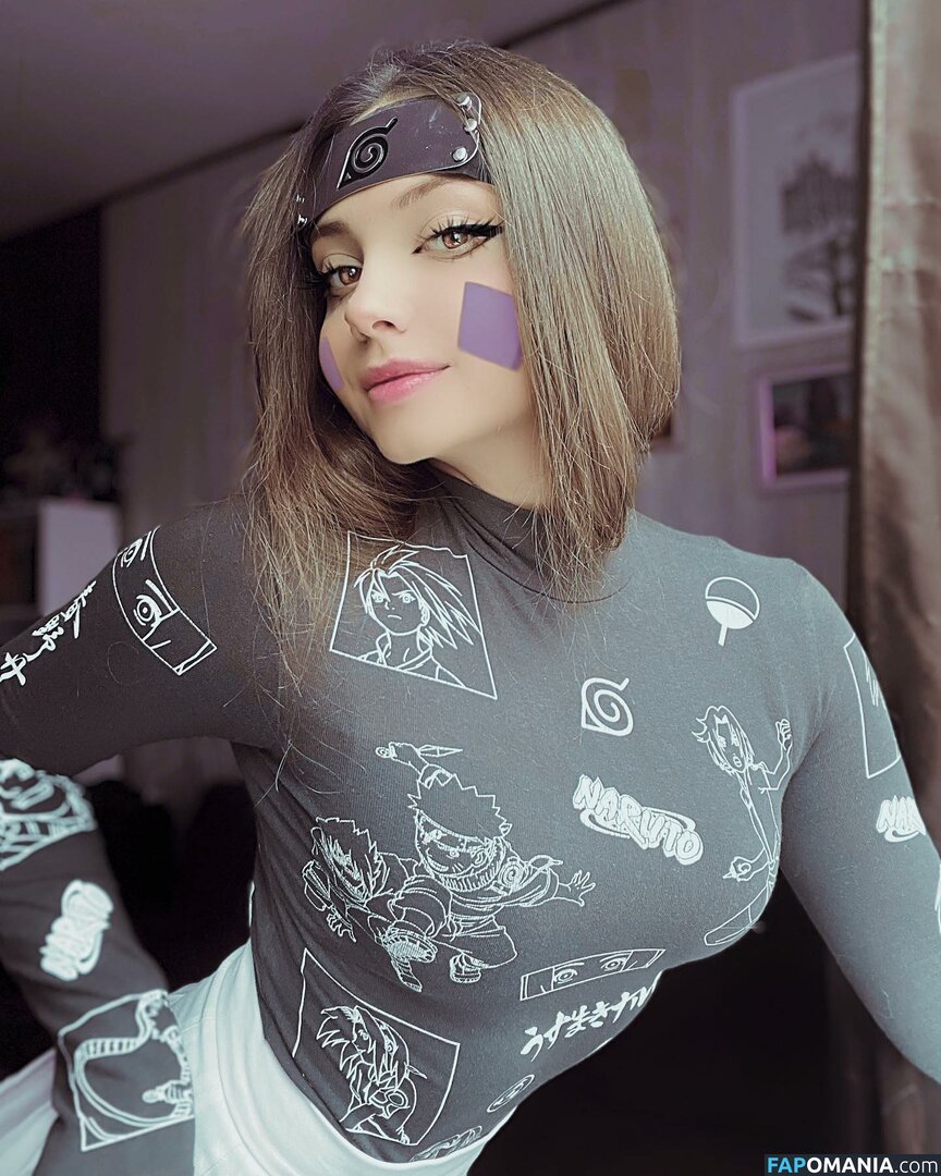Evelinaava / by_evelinka / patreonevelinaava Nahý OnlyFans  Uniklá fotka #1