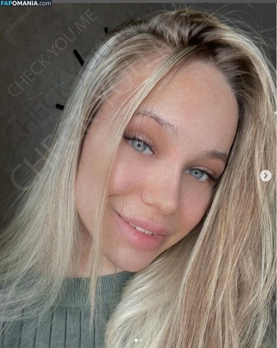Evelinkafox / Maybachccup Nahý OnlyFans  Uniklá fotka #1