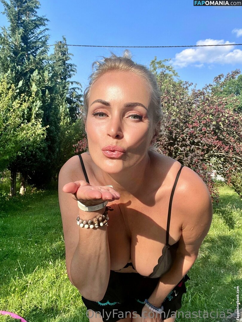 Evelyn Reißmann / anastacia55 / reissmannevelyn Nahý OnlyFans  Uniklá fotka #44