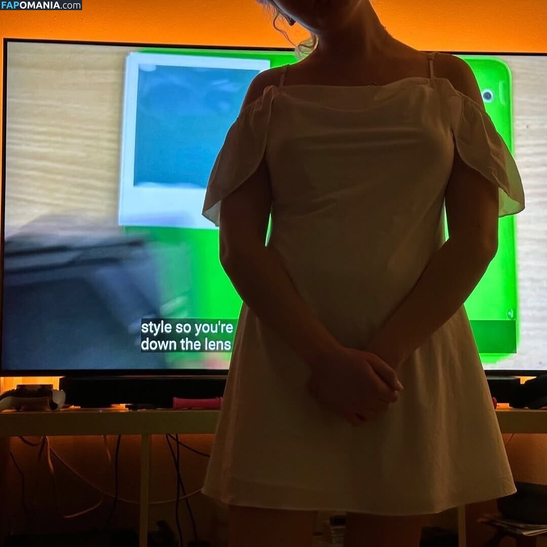 F4micom Nahý OnlyFans  Uniklá fotka #1