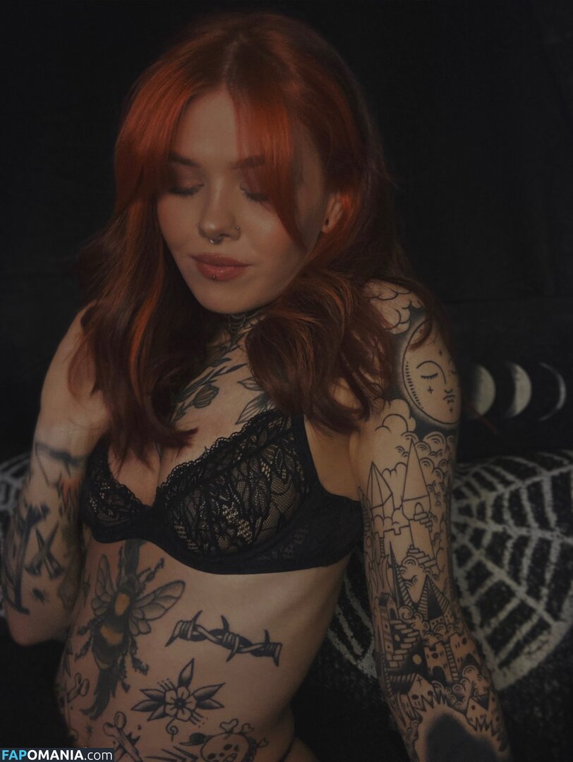 Fae Valeria / faecreature_ / faevaleriaa / https: Nahý OnlyFans  Uniklá fotka #1