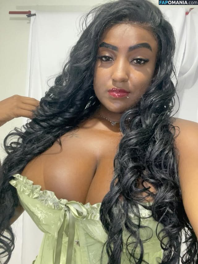 Faellaz12 / Rafaella Nogueira Nahý OnlyFans  Uniklá fotka #2