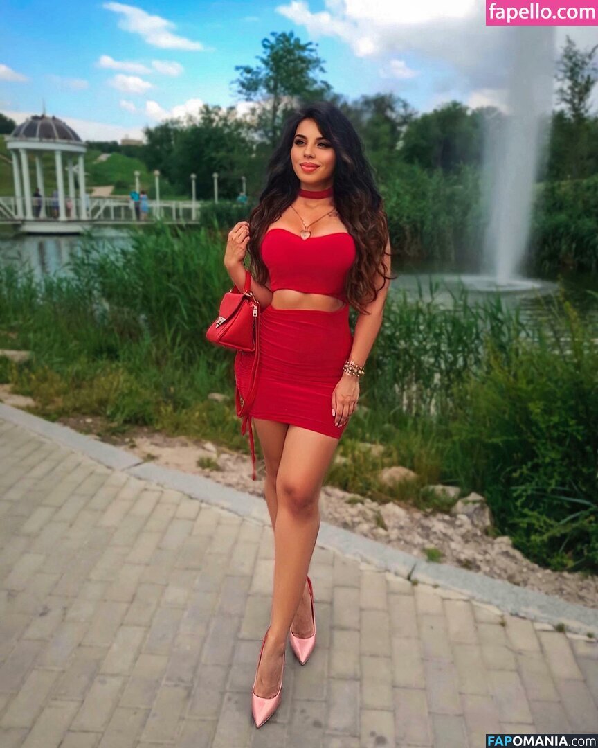 Fainka Mmmi Nahý OnlyFans  Uniklá fotka #7