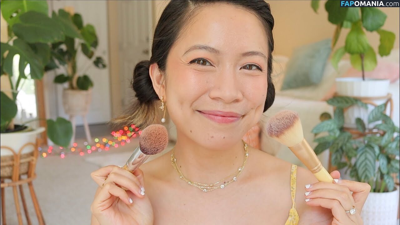 Fairy Char ASMR / Fairychar / fairycharasmr Nahý OnlyFans  Uniklá fotka #12