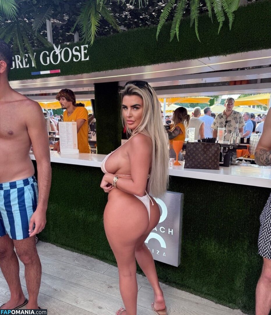 Faye Hallahan / FayeRae22 / fayehallahan Nahý OnlyFans  Uniklá fotka #1