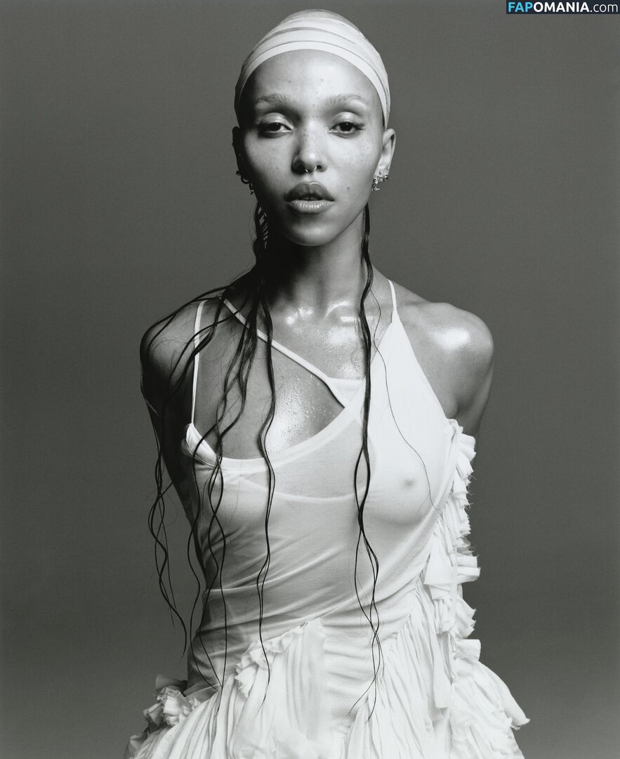 FKA Twigs / FKAtwigs Nahý OnlyFans  Uniklá fotka #1
