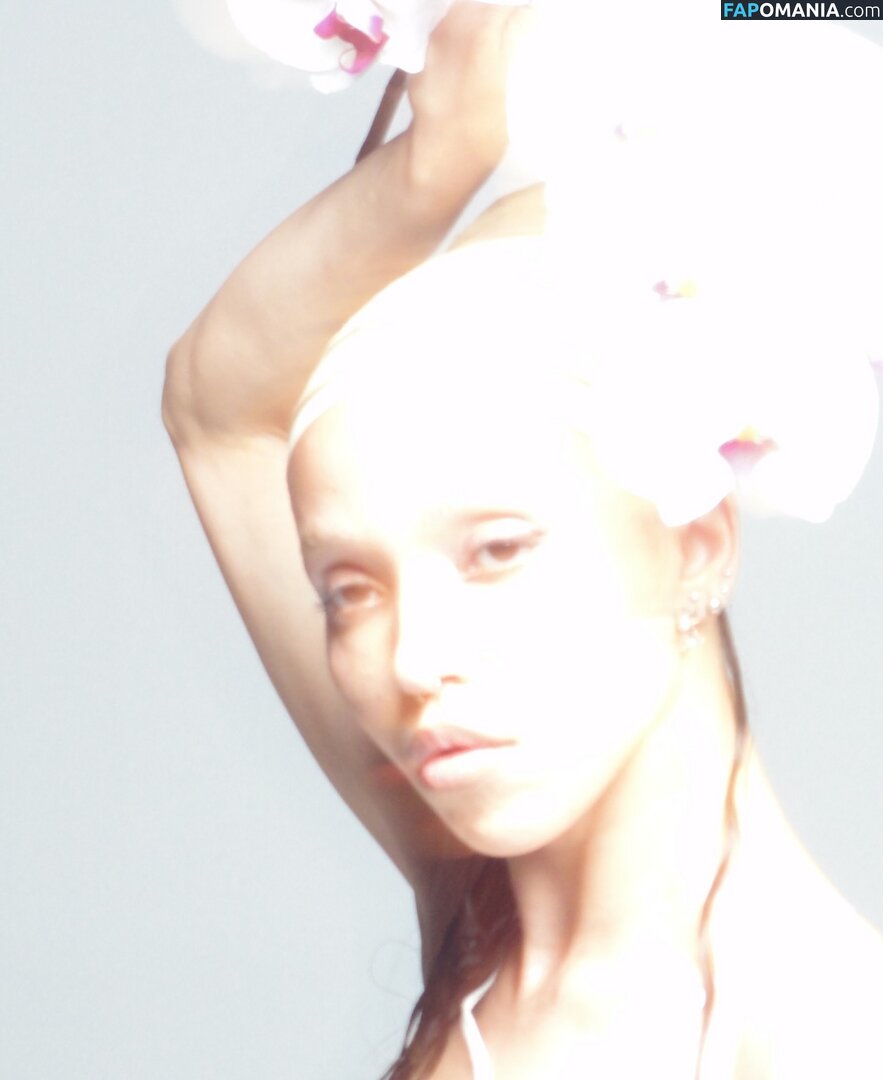 FKA Twigs / FKAtwigs Nahý OnlyFans  Uniklá fotka #3