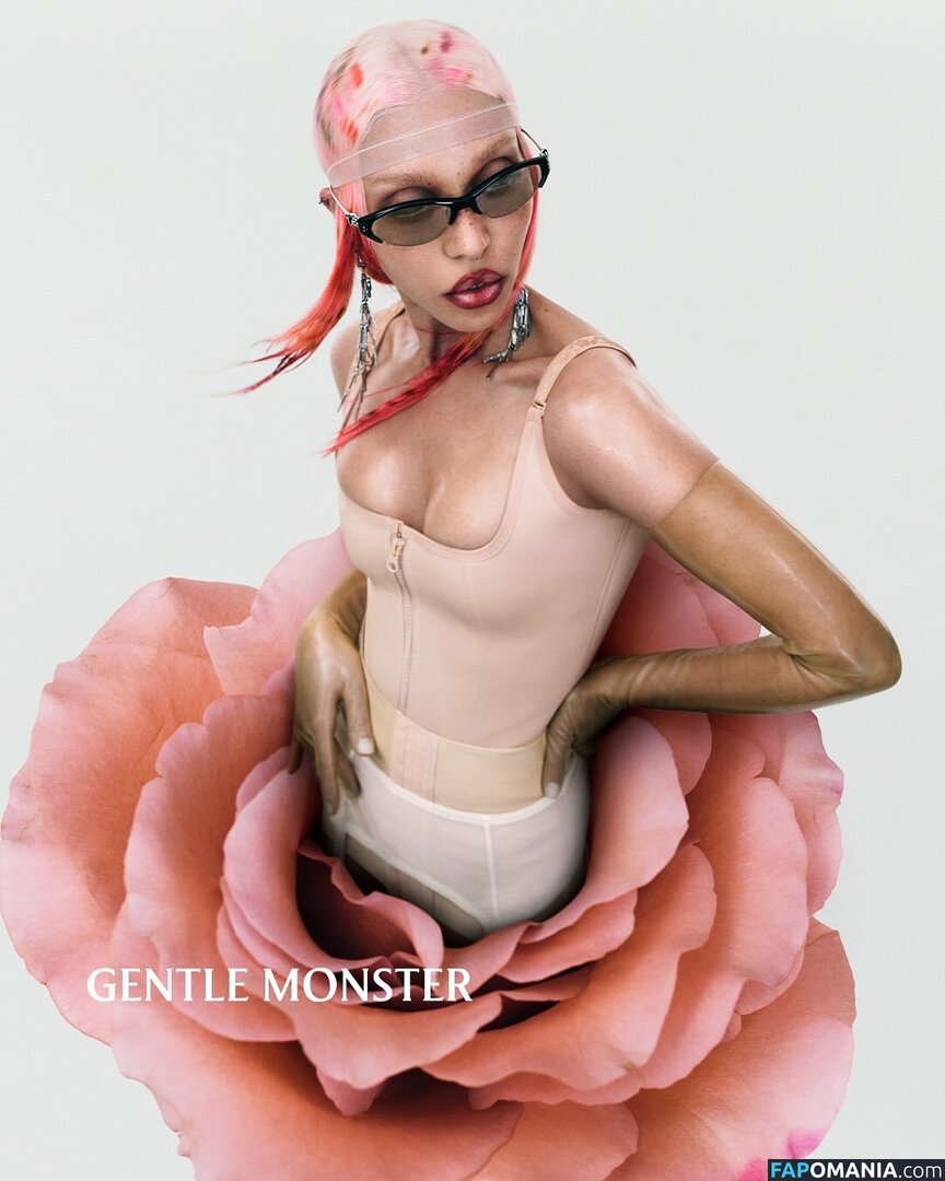 FKA Twigs / FKAtwigs Nahý OnlyFans  Uniklá fotka #10