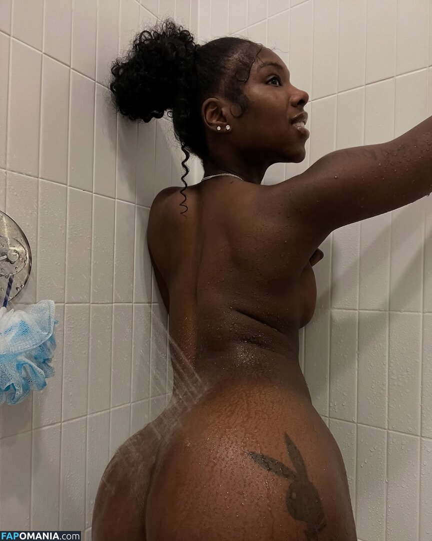 Foreignn_diamondd Nahý OnlyFans  Uniklá fotka #1