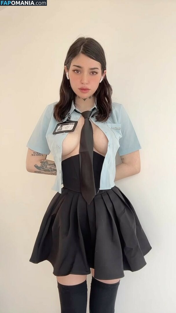 Freja Noir / Latinamilk / frejayeah / xofreja Nahý OnlyFans  Uniklá fotka #13